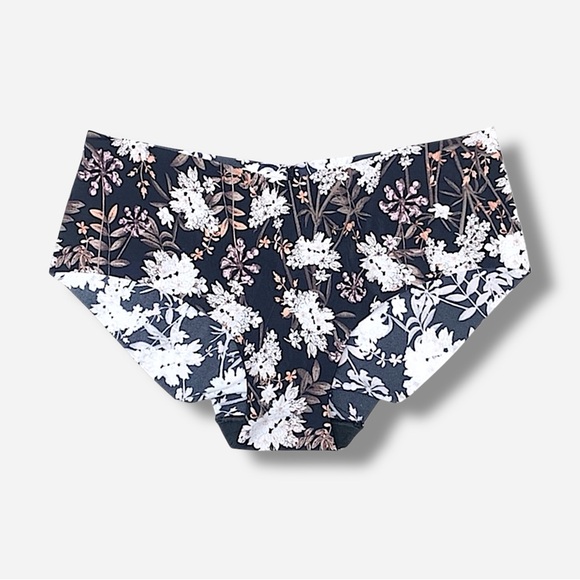 🌸New🌸 Victoria’s Secret hiphugger panty L - Picture 1 of 4